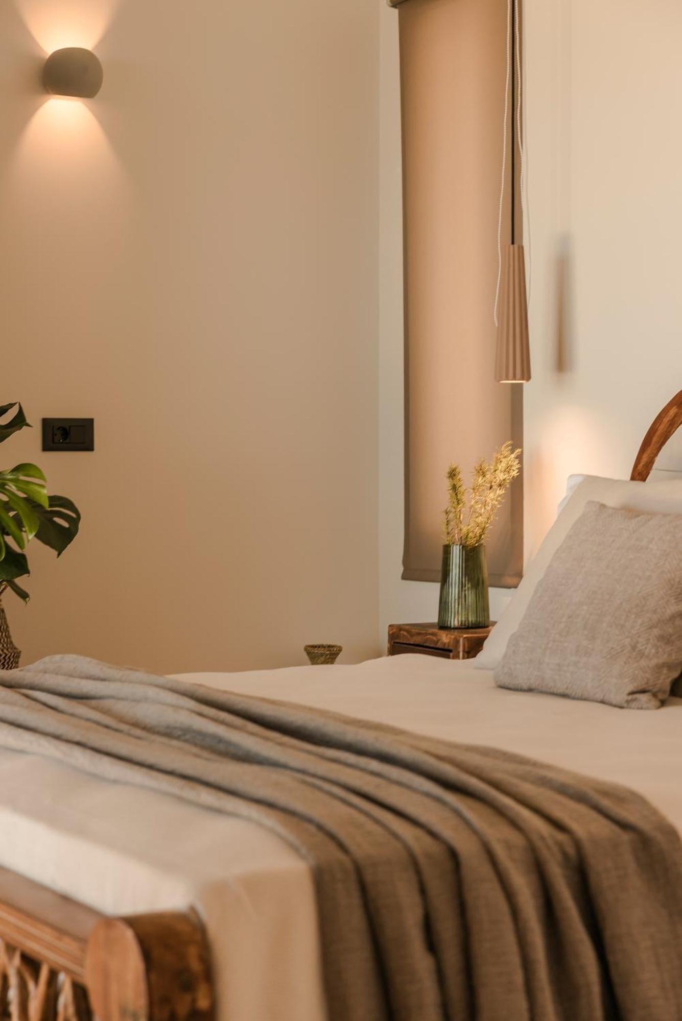 Hilaritas Luxury Sea View, Private Pool & Jacuzzi Paradise
