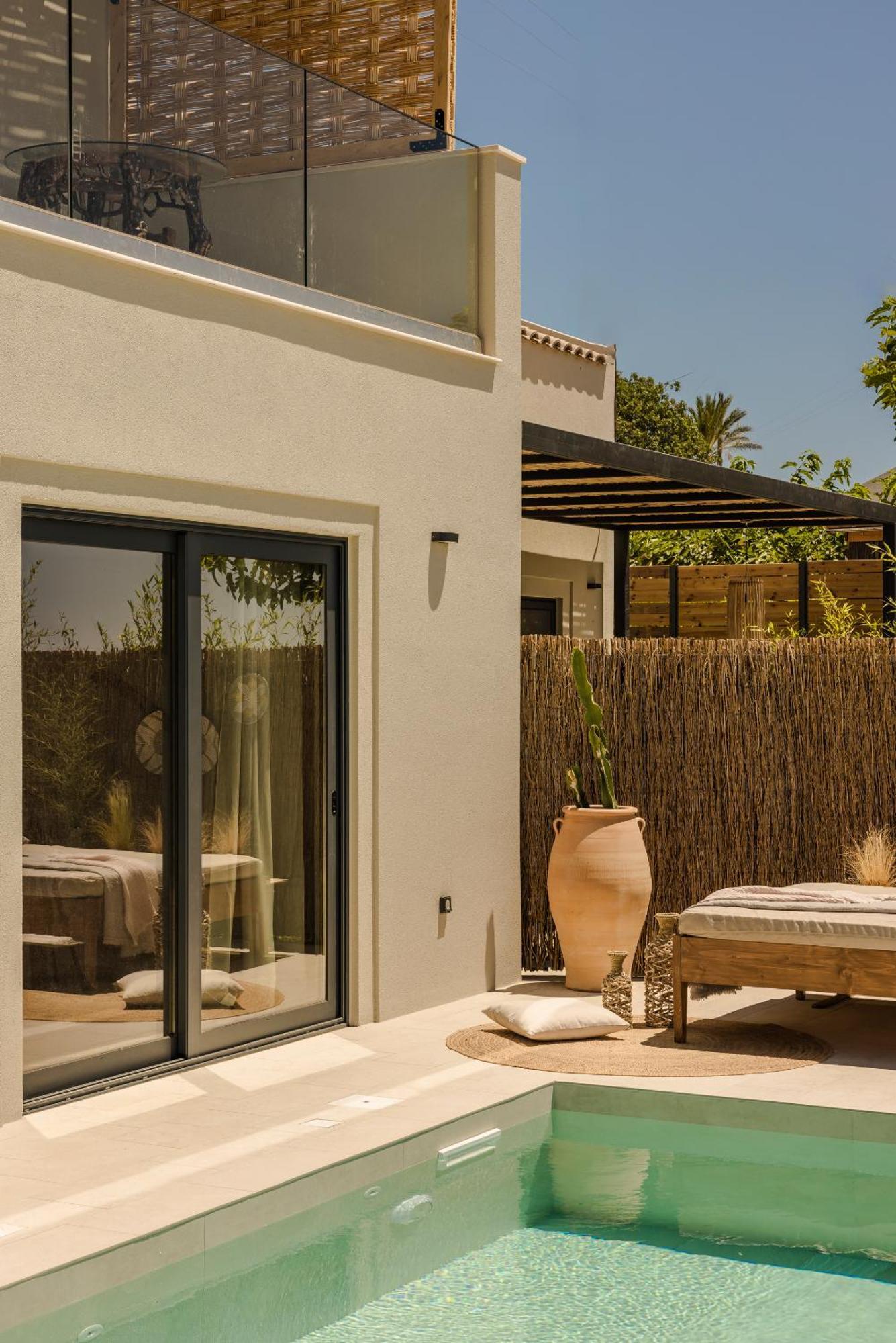 Ferienhaus Hilaritas Premium Seafront - April & Limited Spring Offer! *