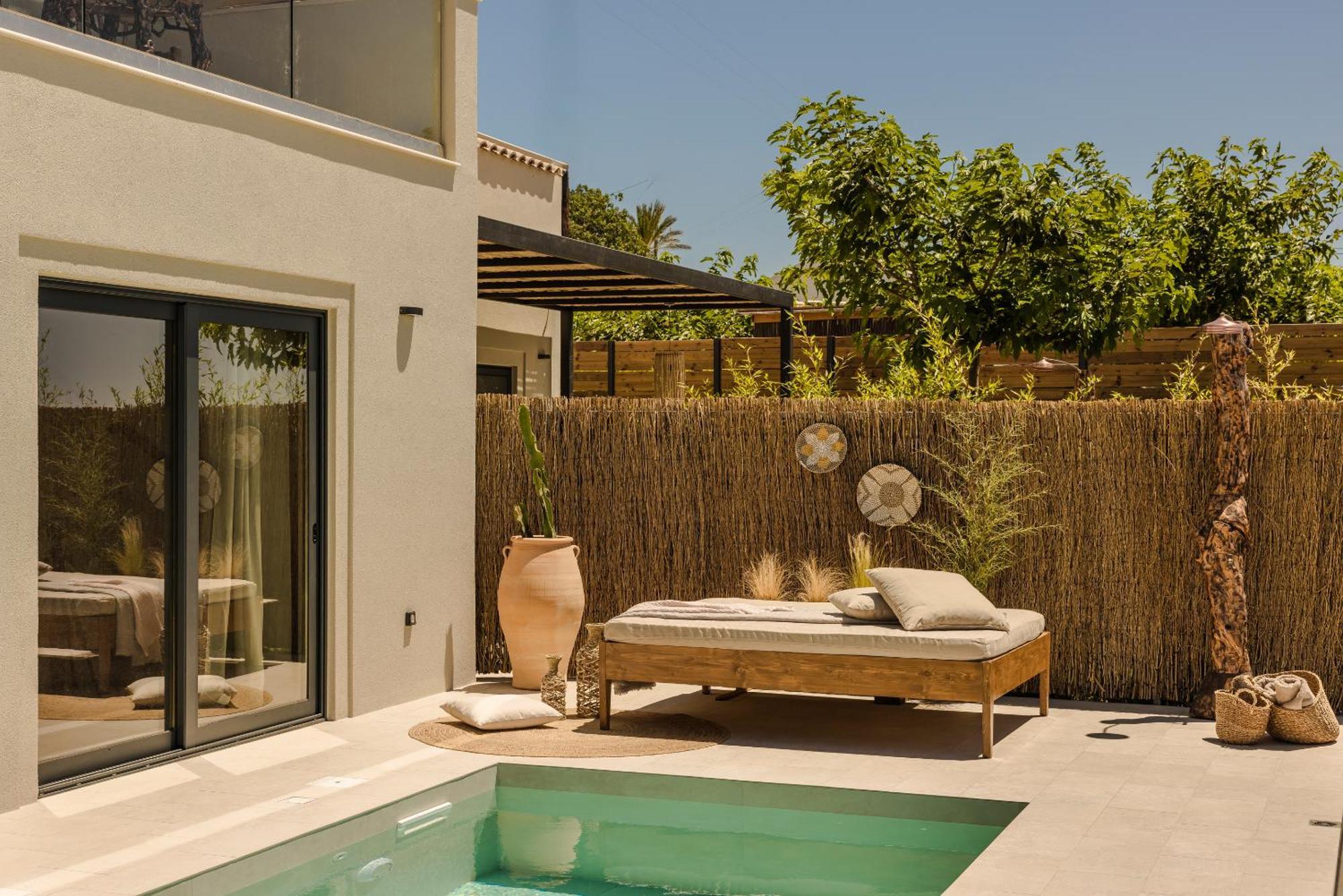 Hilaritas Premium Seafront - April & Limited Spring Offer! Ferienhaus