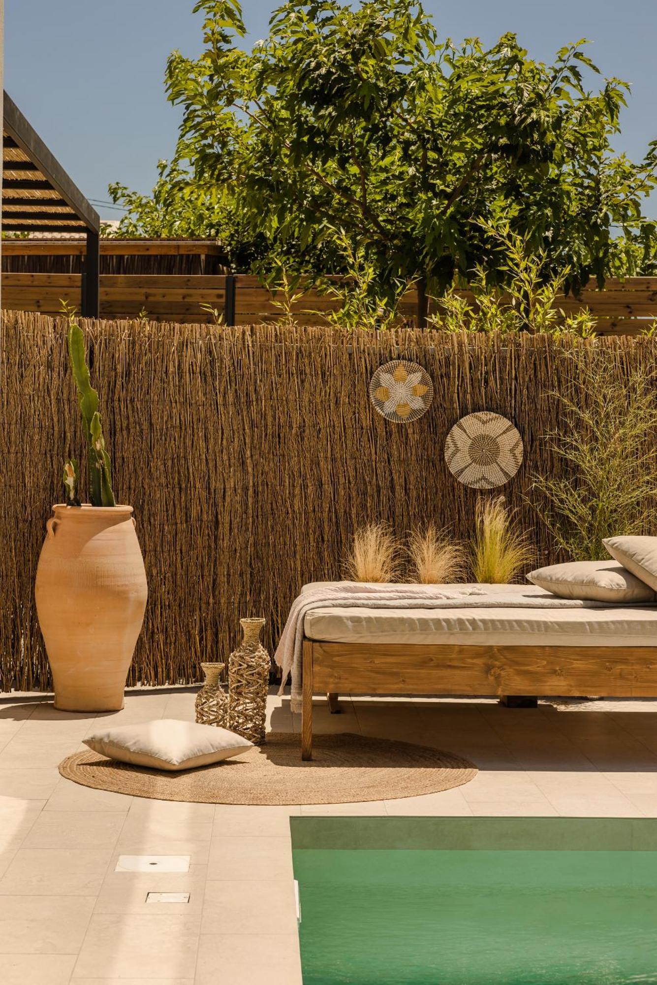 Hilaritas Premium Seafront - April & Limited Spring Offer! Ratzaklíon