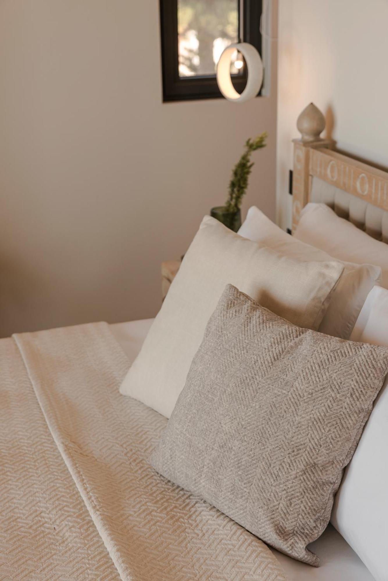Hilaritas Premium Seafront - April & Limited Spring Offer! Ferienhaus