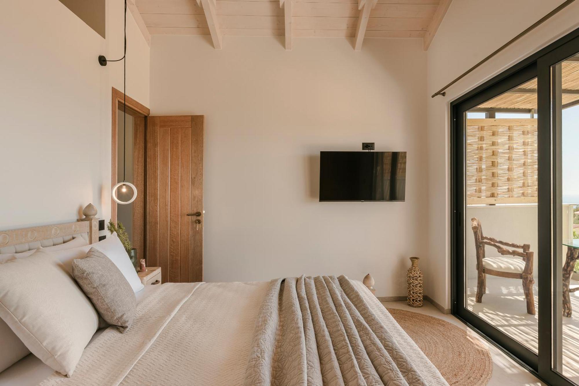 Hilaritas Premium Seafront - April & Limited Spring Offer!