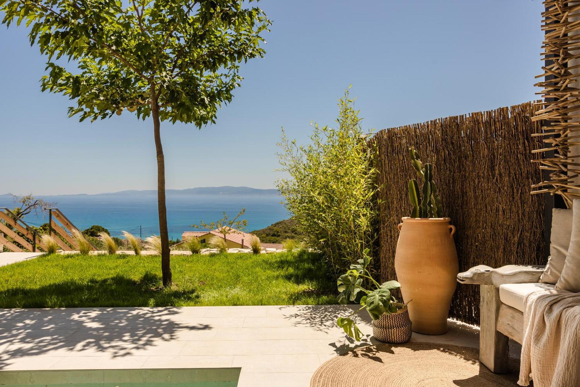 Hilaritas Premium Seafront - April & Limited Spring Offer! * Ratzaklíon