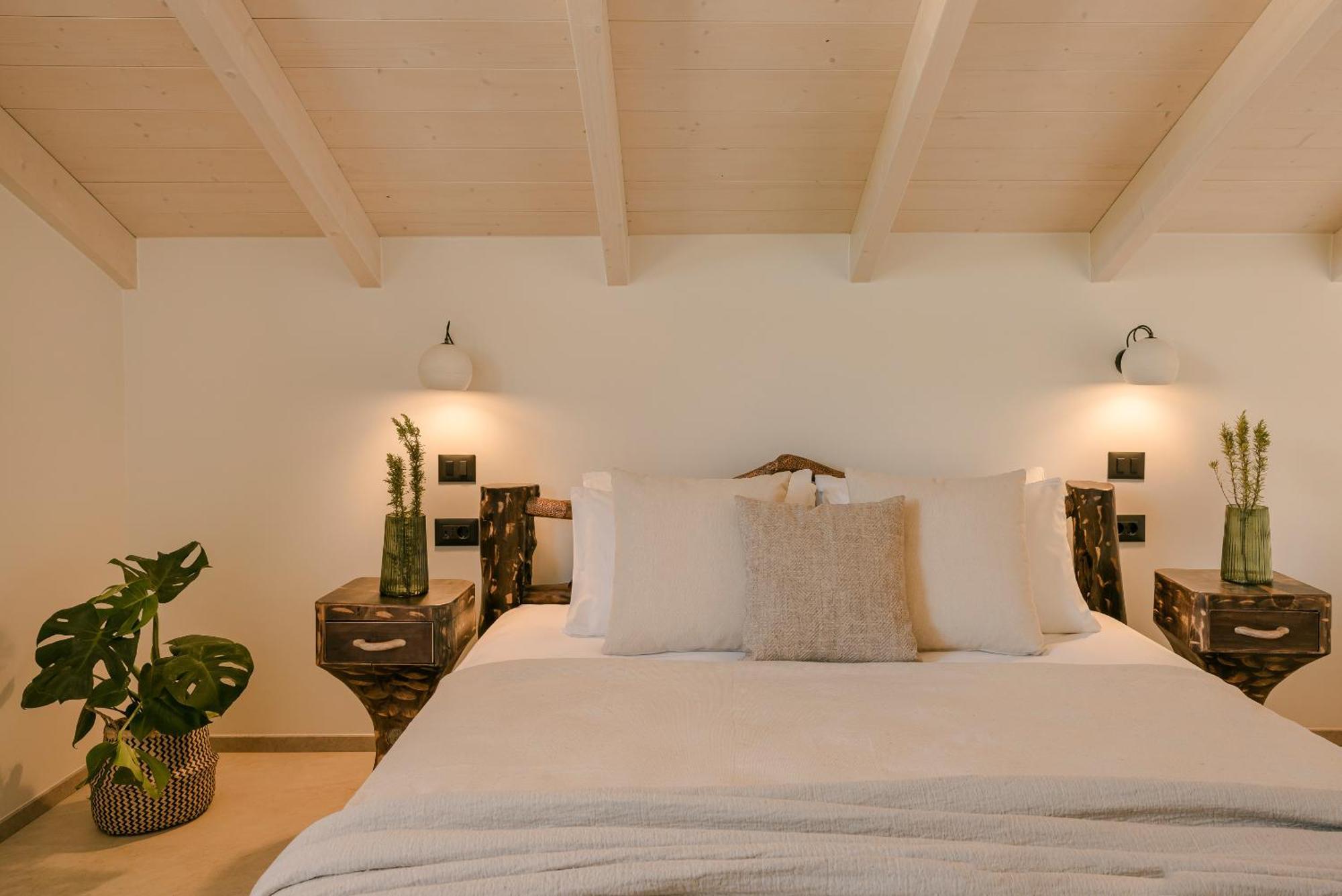 Hilaritas Premium Seafront - April & Limited Spring Offer! *