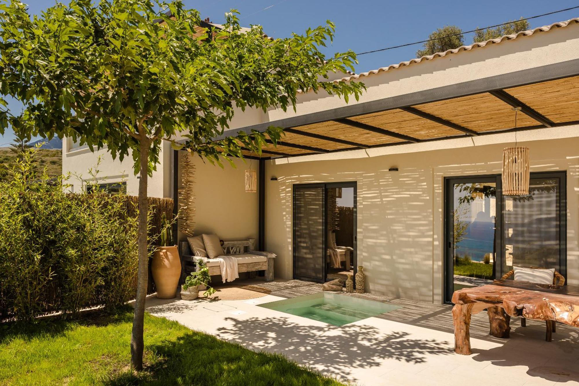 Hilaritas Premium Seafront - April & Limited Spring Offer! Ferienhaus *