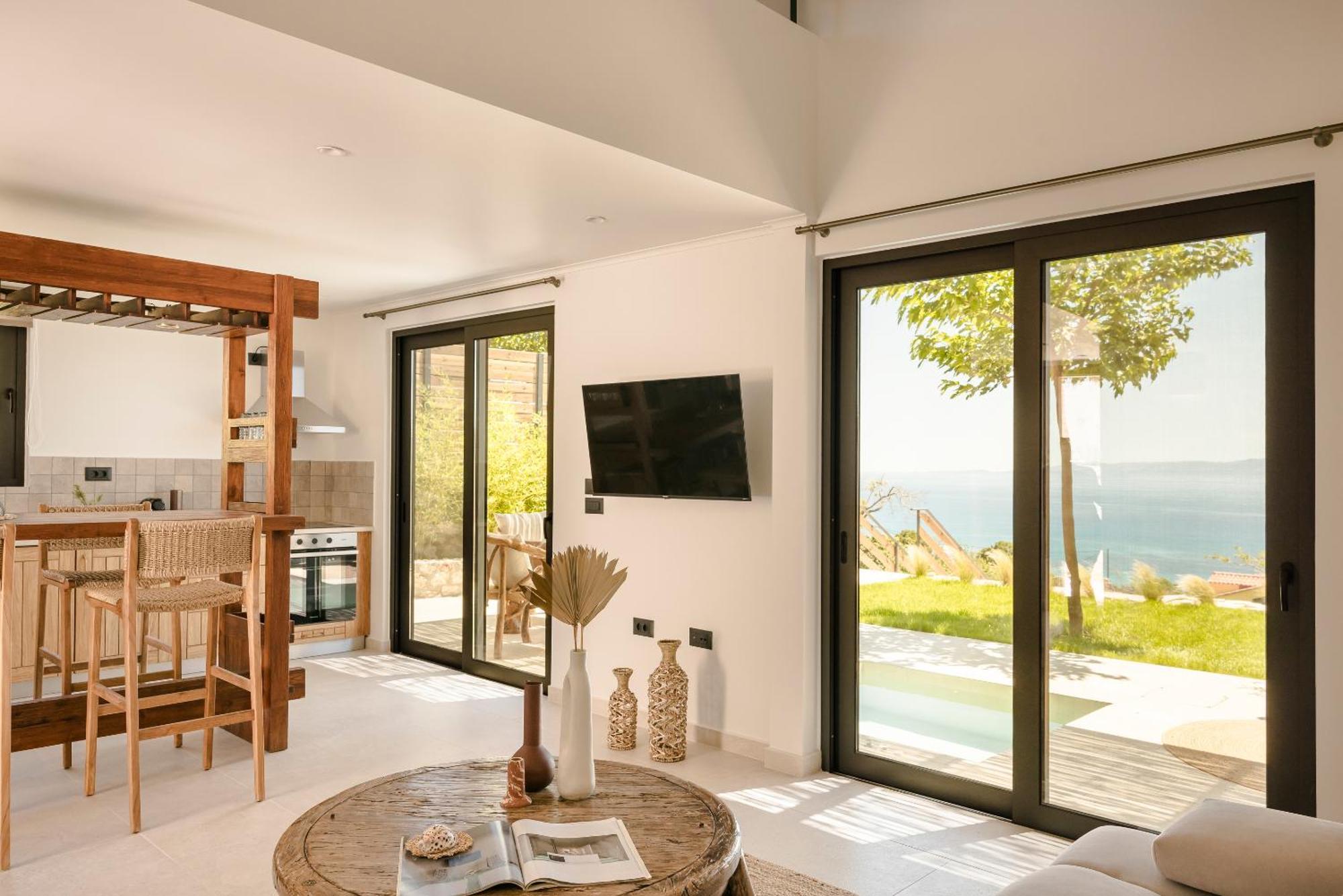 Hilaritas Premium Seafront - April & Limited Spring Offer! * Ratzaklíon